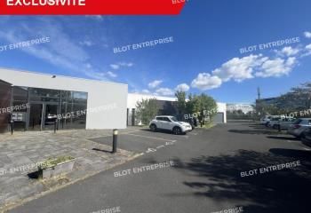 Vente bureaux Couëron - Proche ligne de bus 93
