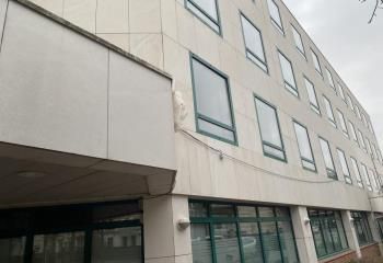 Location bureaux Melun - Proximité Gare, 10 parkings