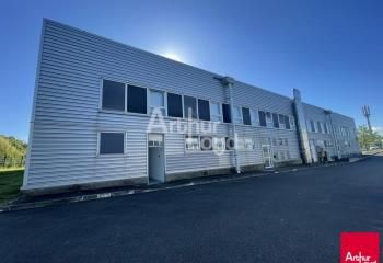 Location bureaux Saint-Jacques-de-la-Lande - Proche rocade et gare