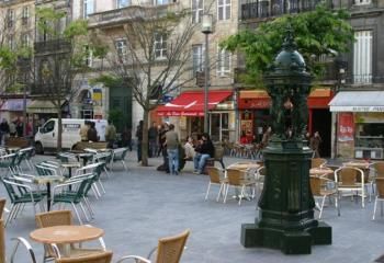 Local commercial à louer Bordeaux - Place de la Victoire