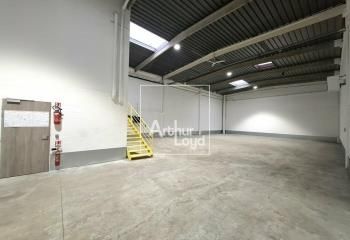 Local d'activité à louer Torcy - Proximité Francilienne et RER A