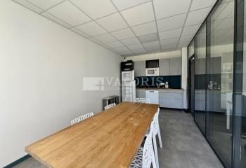 Location bureaux Villeurbanne - Proche Tramway T1 et Métro Charpennes