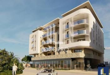 Vente murs commerciaux d'angle Saint-Laurent-du-Var