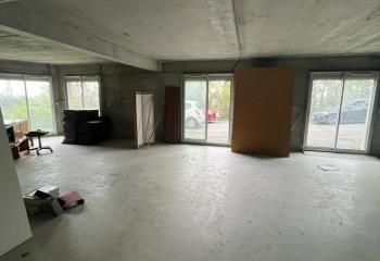 Local d'activité à louer Ceyrat - Proche centre-ville et transports