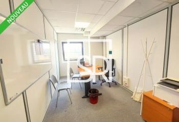 Location bureaux Clermont-Ferrand - Proche autoroutes et transports en commun