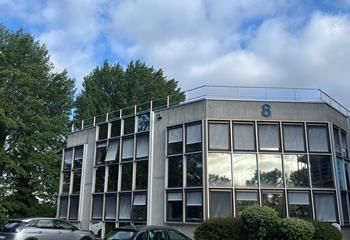 Location bureaux Bruges - Proche bus, tram et rocade