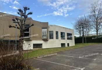 Location bureaux Cesson-Sévigné - Proximité ligne de bus et accès 4 voies
