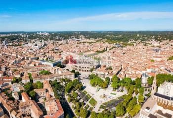 Local commercial à louer Nîmes centre-ville, proche arènes