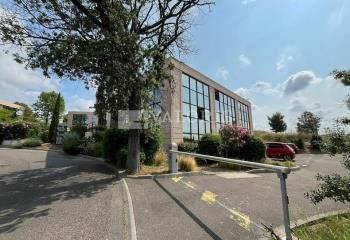 Location bureaux Vitrolles - Proximité A7, D9 et aéroport Marseille Provence
