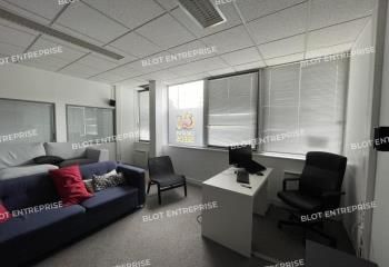Location bureaux Cesson-Sévigné - Proche Rennes, bus, gare et 4 voies