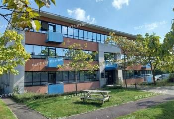 Bureaux à louer Rennes - Zone Atalante Champeaux - Proximité bus