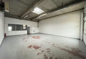 Local d'activité à louer La Verrière - Proche N10 et gare