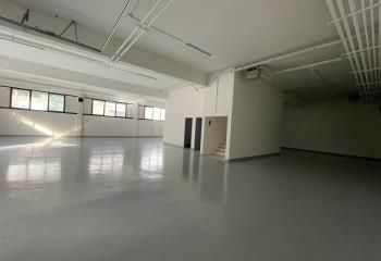 Local d'activité à louer Nanterre - Proche A86 et A14