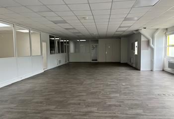 Location bureaux Dury - Proche A16, A29 et Centre Commercial Auchan