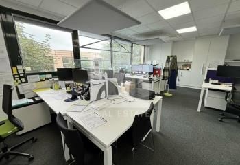 Location bureaux Bron - Parc du Chêne, accès D112, D506, A43, Tram T5