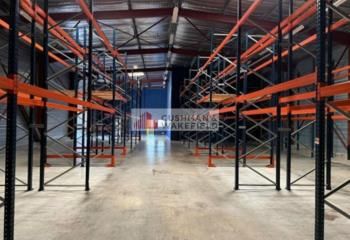 Local d'activité à louer Gallargues-le-Montueux - Proximité A9