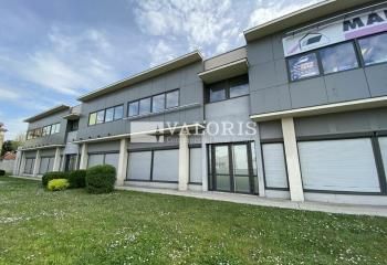 Local commercial à louer Saint-Priest - Route de Grenoble