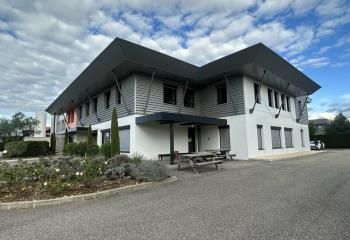Location bureaux Saint-Priest - Proche A43, A46, Aéroport St Exupéry