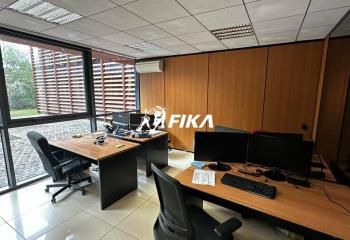 Location bureaux Saint-Jean - Proche A68, bus et gare Matabiau