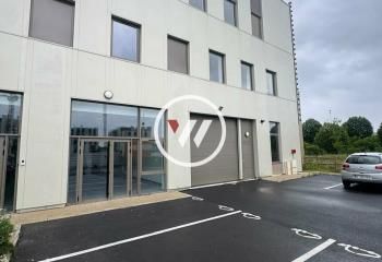 Bâtiment indépendant à vendre Tremblay-en-France - Proximité A104, A1, A3