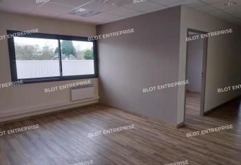 Location bureaux Pontivy - Proche axes principaux et bus