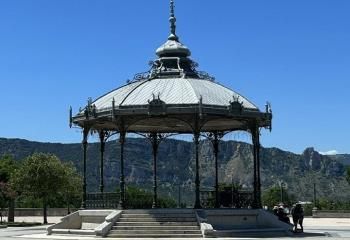 Local commercial à louer Valence - Place Aristide Briand
