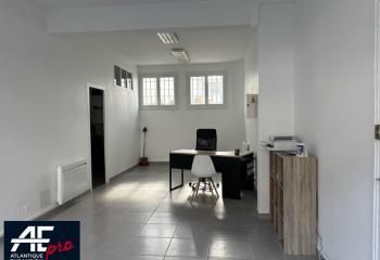 Local commercial à louer Saint-Nazaire - Entrée de ville