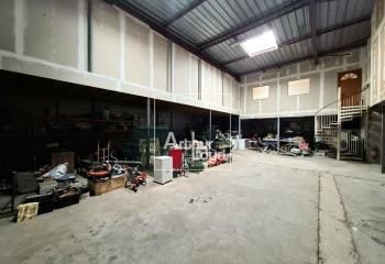 Bâtiment indépendant à vendre Dammarie-les-Lys - Proche A6 et gare Melun