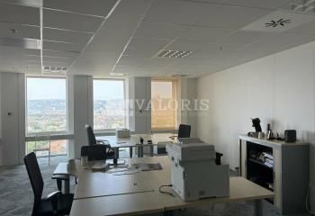 Location bureau Lyon 3 - Tour Part-Dieu - Proche métro, gare, bus et tram