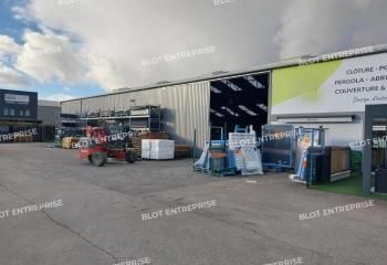 Local d'activité à louer Rezé - Proximité Île de Nantes et centre-ville