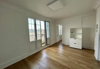 Bureau à louer Paris 17 - Proche périphérique et métro Porte Maillot