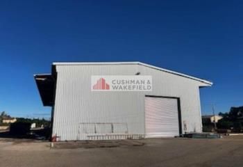 Local d'activité à louer Remoulins - Proche Pont du Gard et A9