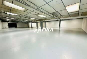 Local d'activités à louer Artigues près Bordeaux - Proche Bordeaux et Tram A