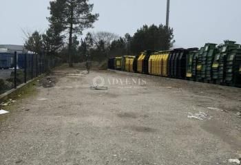 Terrain de stockage à louer Le Haillan - accès Rocade et TER