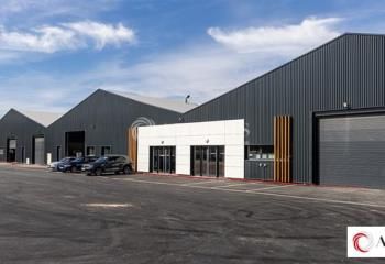 Location cellule d'activité 1850 m² Neuville-en-Ferrain - Proche A22