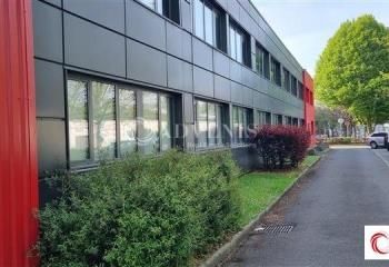 Location entrepôt Wasquehal - Proximité axes autoroutiers et métro