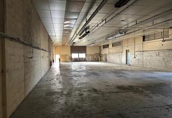 Entrepôt à vendre Nazelles-Négron - Proximité Amboise et autoroutes