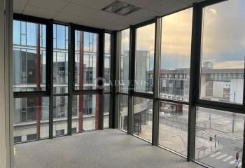 Location bureaux Tours - Proche tramway et périphérique