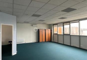 Location bureaux Saint-Avertin - Proche Tours et A10