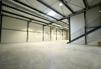 Local d'activité à louer Janneyrias - Proche A432 et aéroport