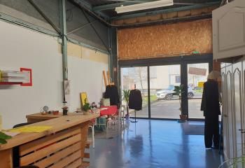 Local commercial à louer Bordeaux Nord - Proche Tram