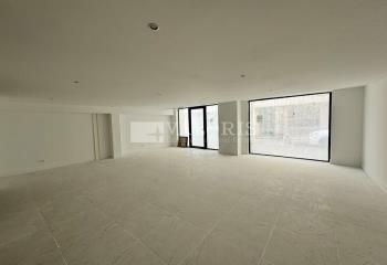 Location bureaux Lyon 3 - Proche Tramway T1 et Métro Saxe-Gambetta