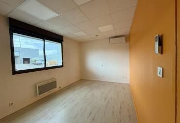 Location bureaux Quetigny - Proche tramway et centre commercial