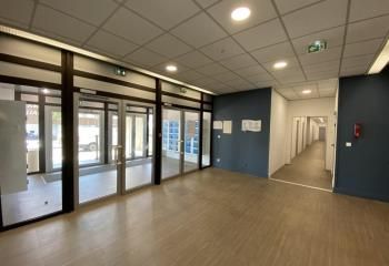 Location bureaux Nantes - Proche transports en commun