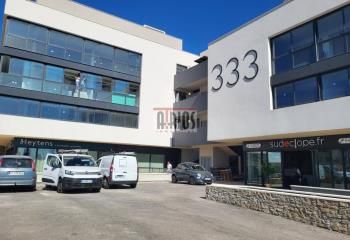 Local commercial neuf à louer La Seyne-sur-Mer - Proche Auchan