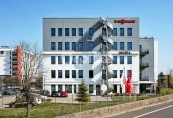 Location bureaux Saint-Priest - Proche transports en commun