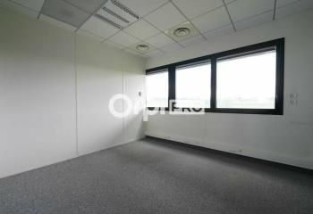 Location bureaux Saint-Priest - Proche A43, D148, D306 et bus 76