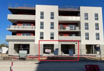 Local commercial à vendre Péronnas centre-ville