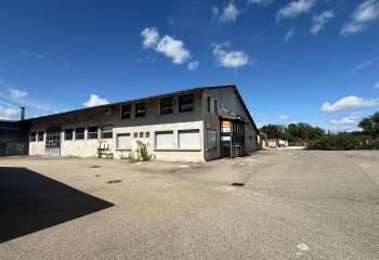 Local d'activité à louer Saint-Denis-lès-Bourg - Axe passant