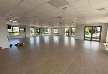 Bureaux neufs à vendre Tossiat - Proche A40 et RD 1075